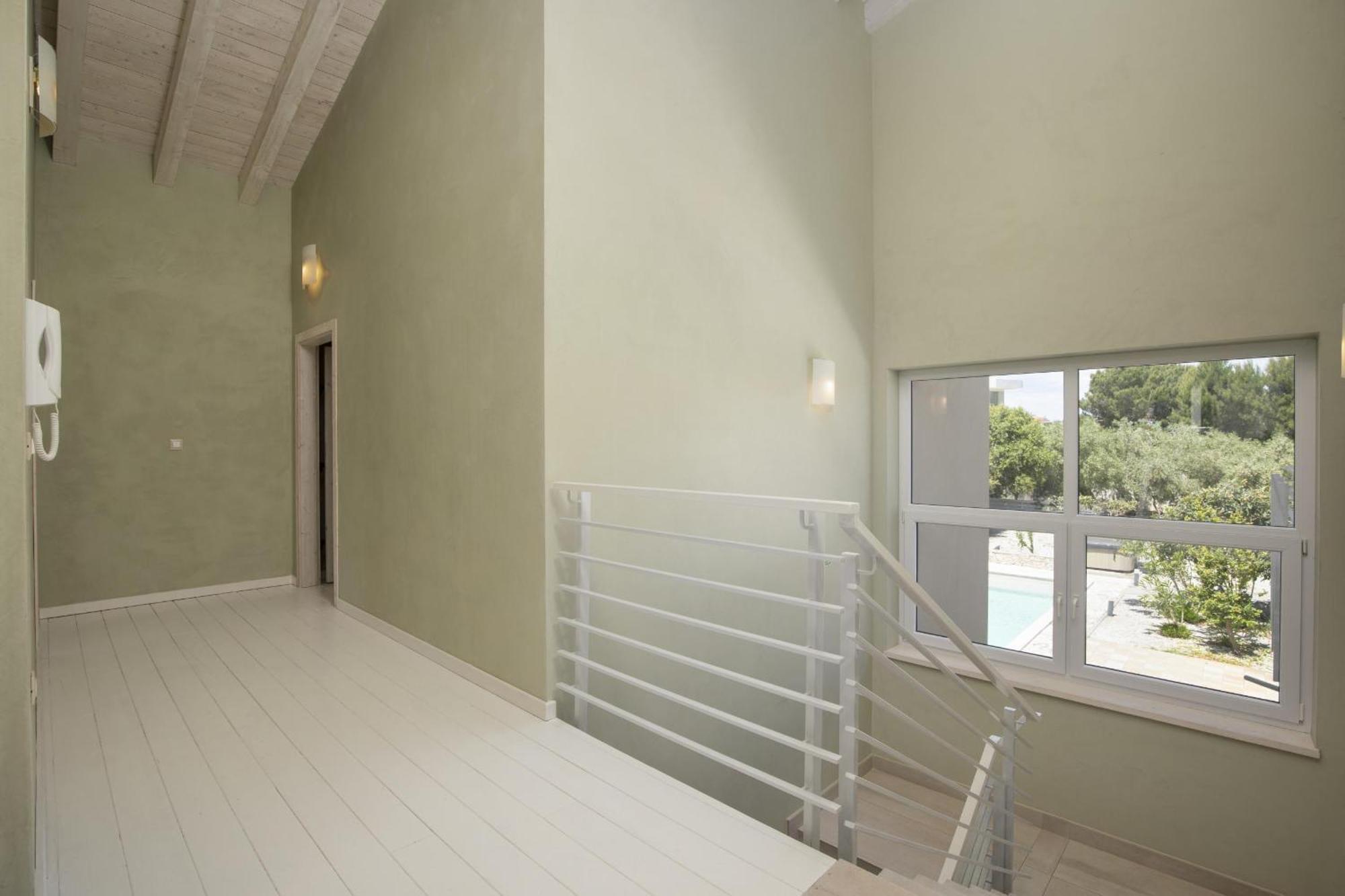 Villa Bella - Beautiful And Modern House With Pool, Souna, Jacuzzi & Playground, Liznjan - Istra Eksteriør bilde