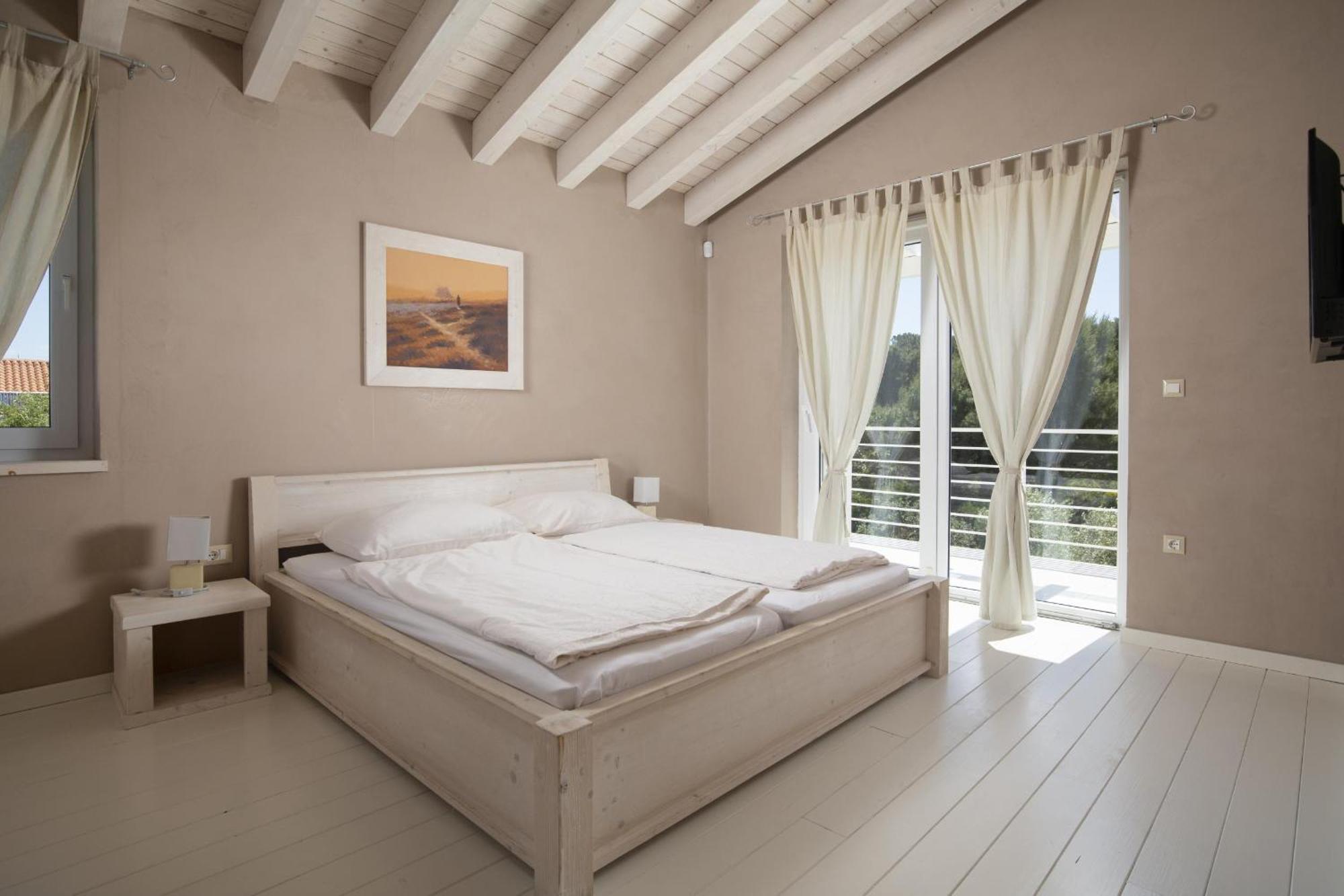 Villa Bella - Beautiful And Modern House With Pool, Souna, Jacuzzi & Playground, Liznjan - Istra Eksteriør bilde